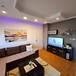 아파트 By River In 스코페