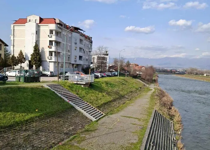 Апартаменты By River In *